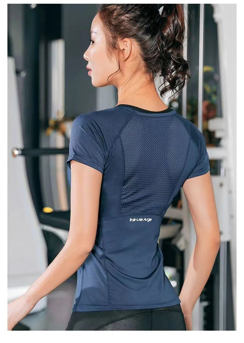 Women's Running Apparel: Seamless, Long Sleeved Sportswear Workout Shirt For Sports Fitness / Rungear