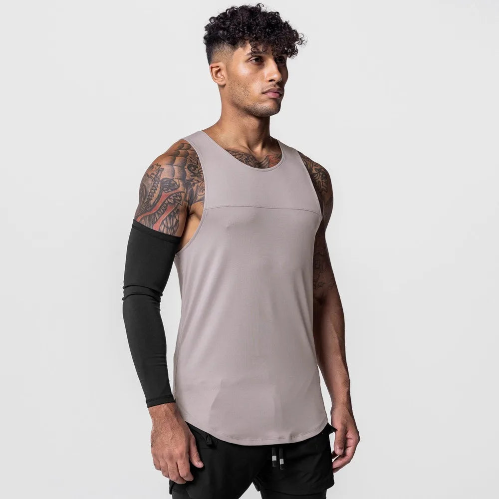 Men's Quick-Dry Apparel: Sleeveless, Breathable Mesh, Quick-Dry Workout Fitness Tank Top Singlet / Rungear