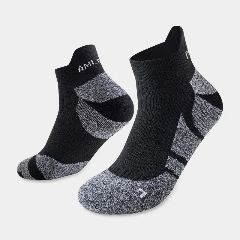 2025 Unisex Professional Thick Cushioned Low Cut Marathon Running Sports Ankle Socks