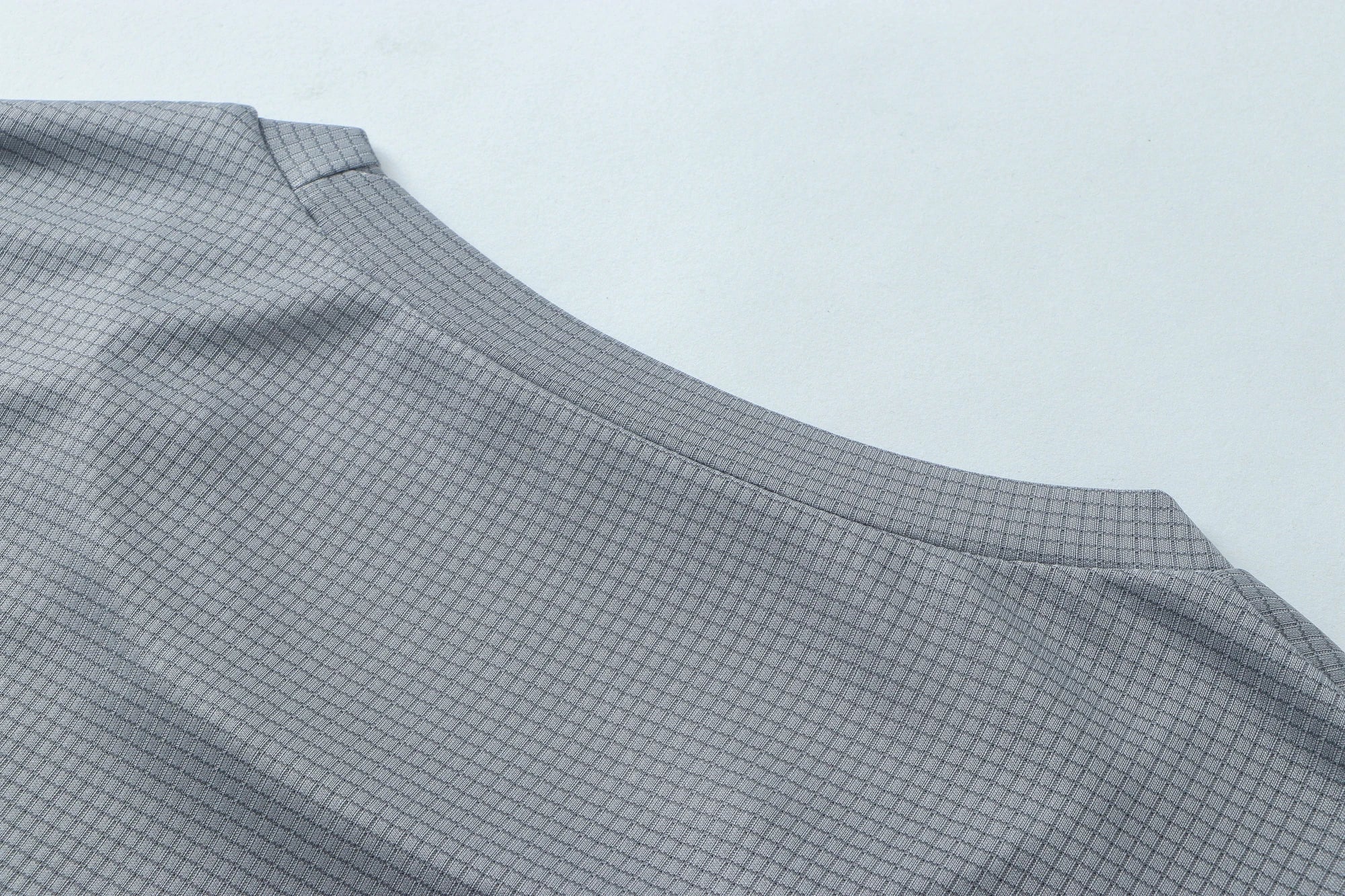 Men's Moisture Wicking Lightweight Quick Dry Round Neck Short Sleeve Gym Running Exercise Sports T-Shirt