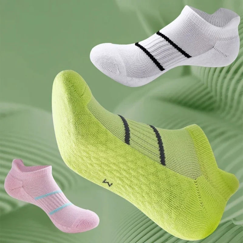 Moisture-Wicking Sock Gear: Unisex, Breathable, Anti-Slip, No-Sweat, Cotton Athletic Running Socks / Rungear