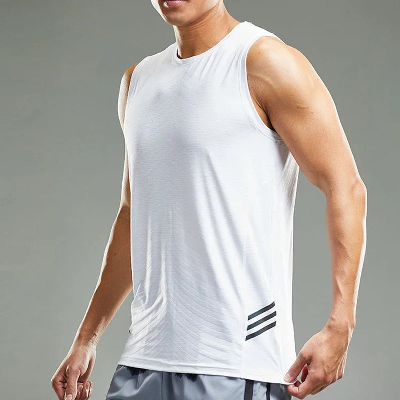 Men's Running Apparel: Marathon Fitness Wear, Undershirt Layer Ice Vest Sports Singlet / Rungear