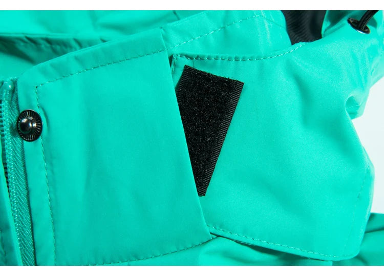 Women's Winter Running And Trail Gear: Waterproof, Windproof Windbreaker Running Jackets / Rungear