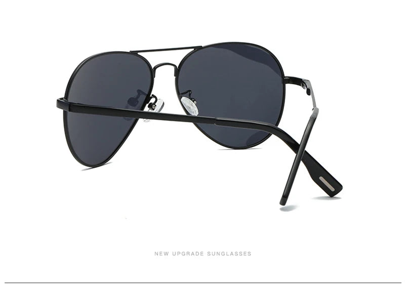 Men's Sunglasses Gear: Classic, Polarized Metal Black Aviation Sunglasses UV400 / Rungear