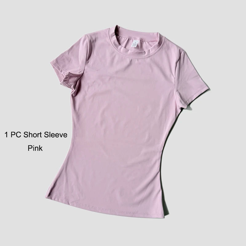 Women's Rungear Apparel: Seamless, Knitted Sportswear Fitness Set - Short Sleeved Crop Top With Gym Shorts / Rungear