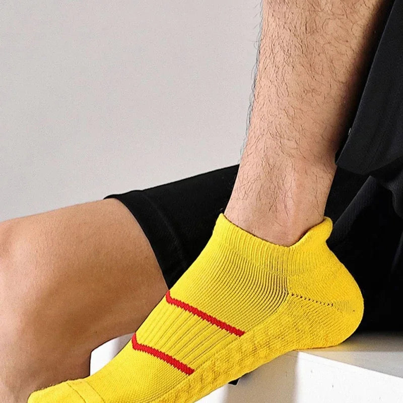 Moisture-Wicking Sock Gear: Unisex, Breathable, Anti-Slip, No-Sweat, Cotton Athletic Running Socks / Rungear