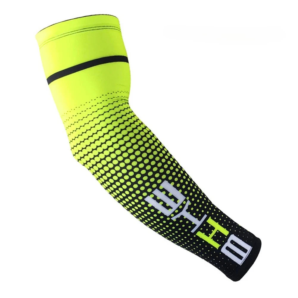 Run Gear Accessories: 1PC Breathable, Quick Dry, UV Protection, Running Arm Sleeves, Arm Warmer Armguards Fitness Arm Warmers / Rungear