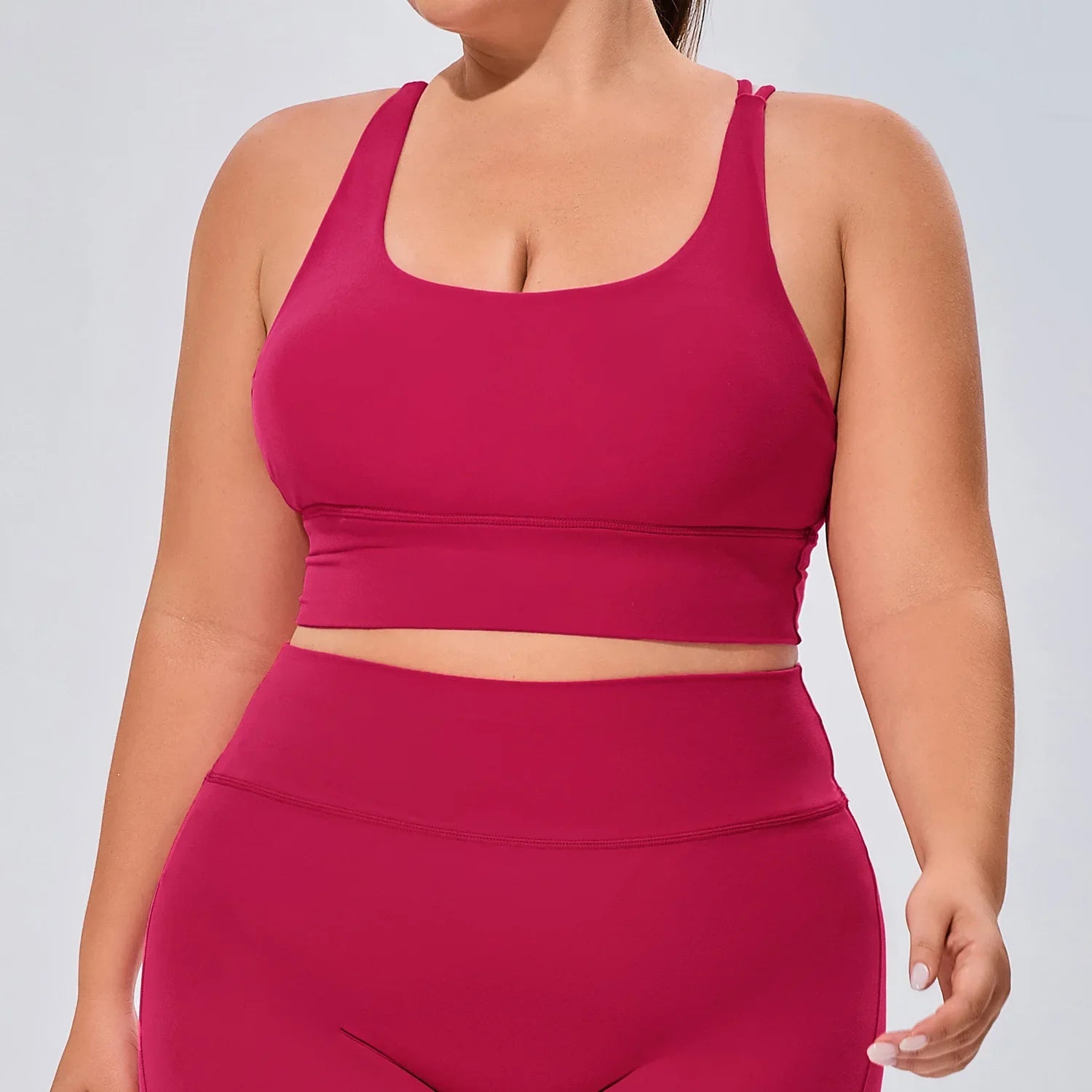 Plus Size Women's Running Apparel: Quick-Dry, Comfortable, High Stretch, Breathable Sports Bra And High Stretch Breathable Leggings / Rungear