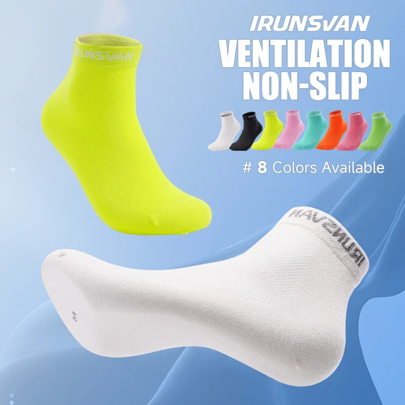 Anti-Pilling Breathable Moisture-Wicking Socks With Antibacterial And Odour-Proof Technology.