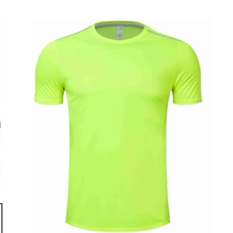 Men's Moisture-Wicking Apparel: Quick-Dry, Lightweight Short Sleeve Moisture Wicking Round Neck T-Shirt / Rungear