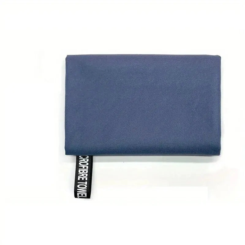 Running Accessories Gear: Ultra-Absorbent, Compact Microfibre Quick-Dry Towel / Rungear