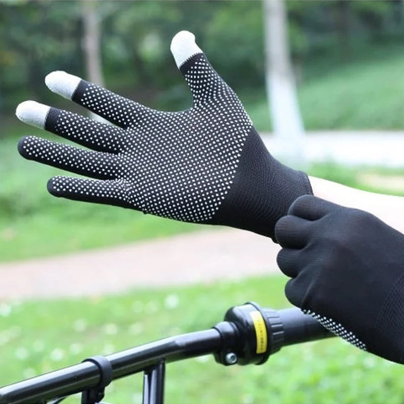 Winter Running Accessories: Unisex, Thin Breathable, Anti-Slip GEL Touch Screen Gloves For Running / Rungear