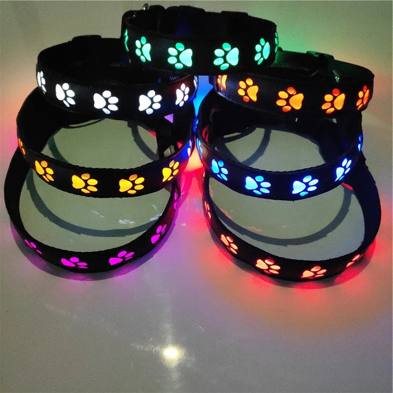 Dog Safety Gear: LED Luminous Dog Collar, Safety Light Tag Paw Print For Dogs / Rungear
