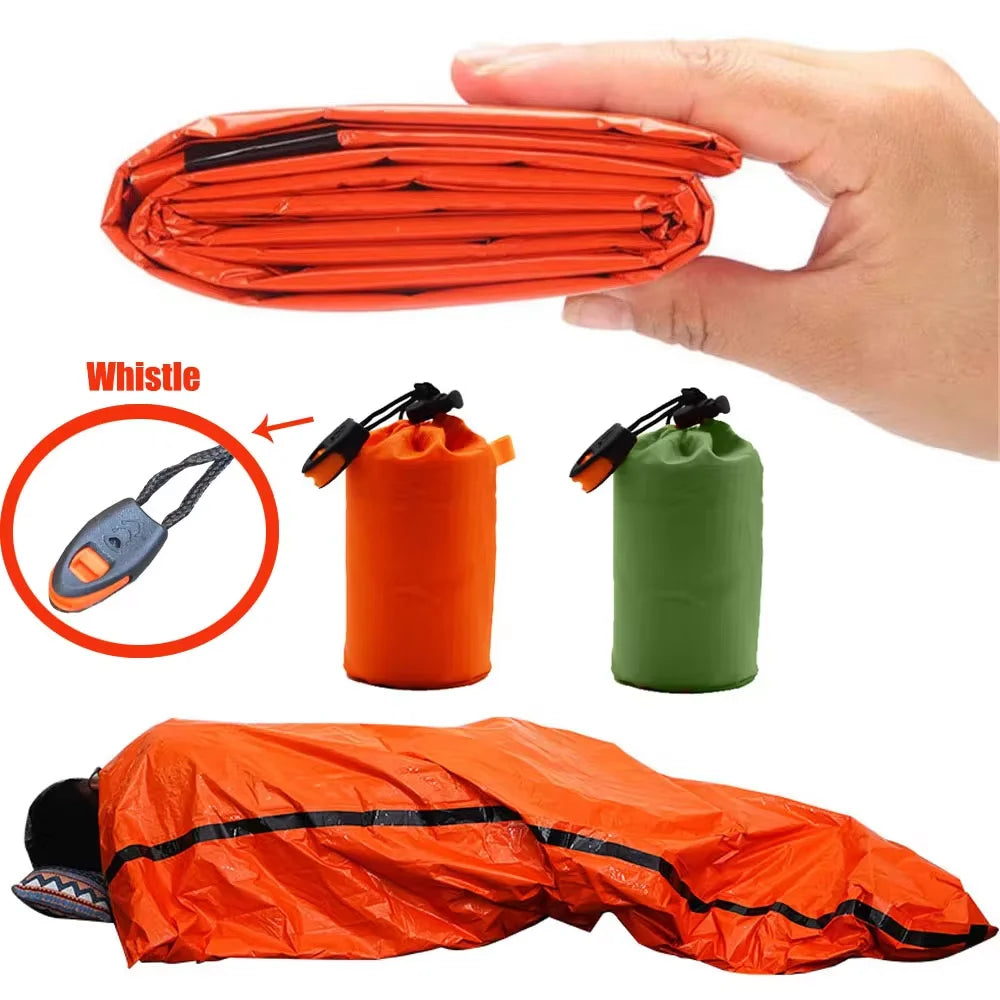 Trail Gear Accessories: Portable Waterproof, Thermal Emergency Survival Sleeping Bag (PE Aluminum Film) / Rungear