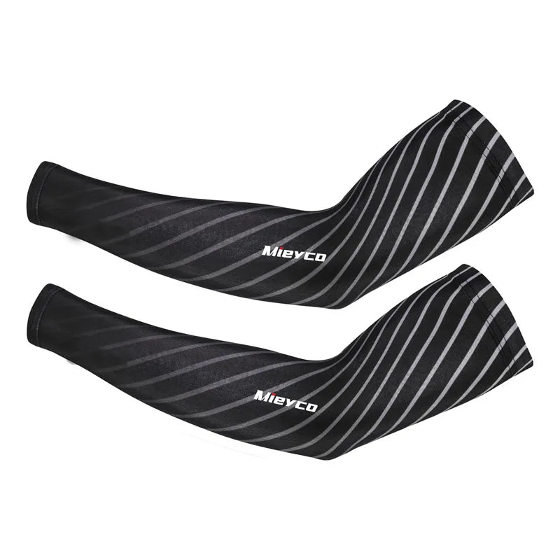 Winter Gear Accessories: Unisex, Breathable, Quick Dry, UV Protection Oversleeve Arm for Running Sports / Rungear