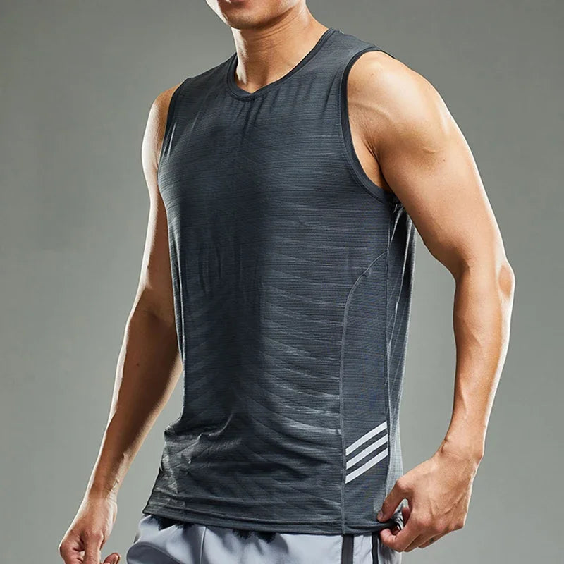 Men's Running Apparel: Marathon Fitness Wear, Undershirt Layer Ice Vest Sports Singlet / Rungear