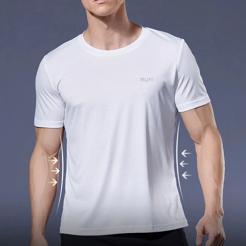 Men's Moisture-Wicking Apparel: Quick-Dry, Lightweight, Short Sleeve, Round Neck T-Shirt / Rungear