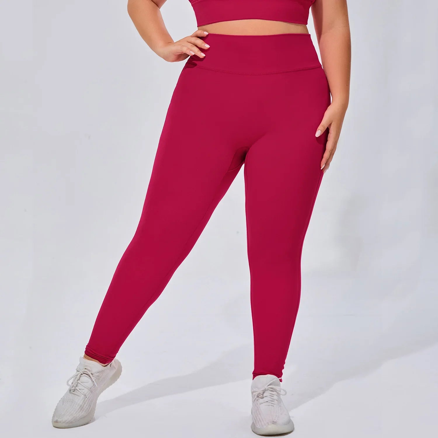 Plus Size Women's Running Apparel: Quick-Dry, Comfortable, High Stretch, Breathable Sports Bra And High Stretch Breathable Leggings / Rungear