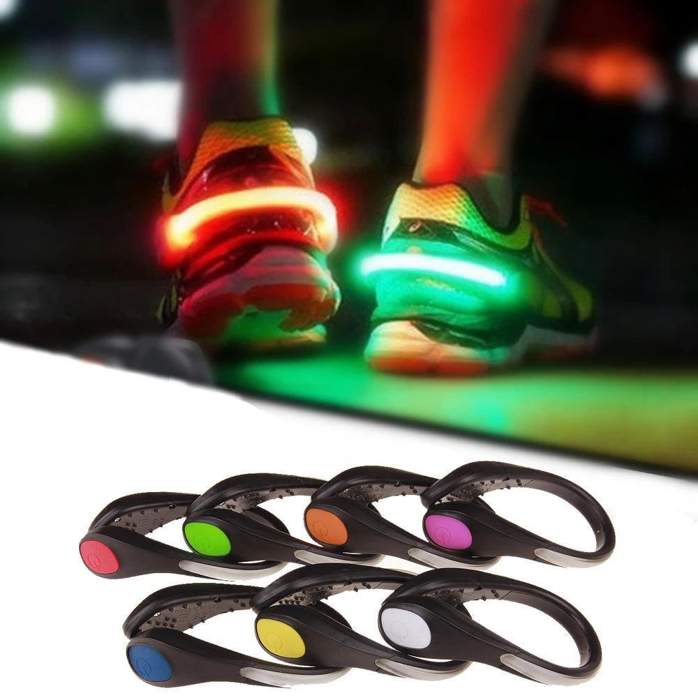 Safety Gear Accessories: LED Luminous Strong Night Safety Shoe Clip Light for Running, Cycling, Hiking / Rungear