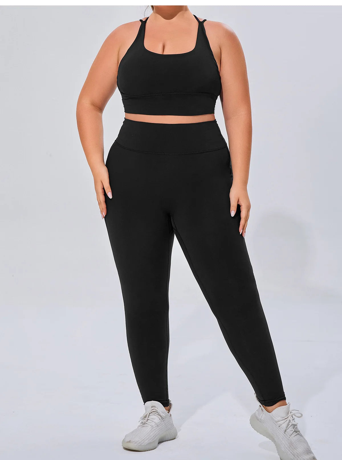 Plus Size Women's Running Apparel: Quick-Dry, Comfortable, High Stretch, Breathable Sports Bra And High Stretch Breathable Leggings / Rungear