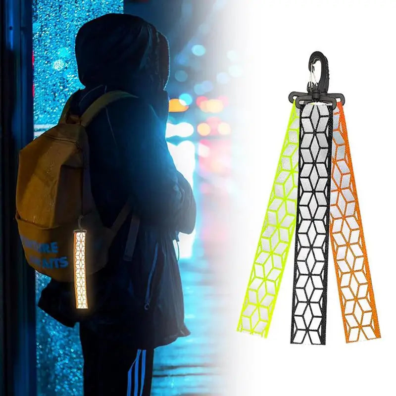Trail Reflective Gear: Reflective Safety Keychain For Backpack / Rungear