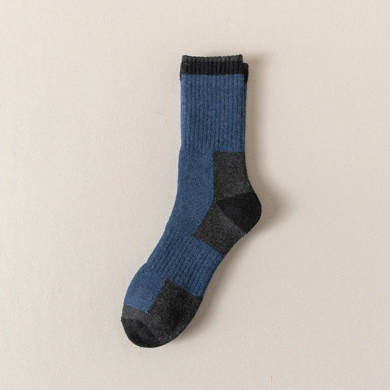 Moisture-Wicking Socks: Breathable, Winter Thermal, Thickened Warm, Moisture-Wicking Merino Wool Socks / Rungear
