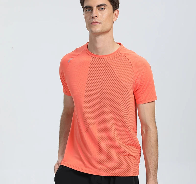 Men's Running Apparel: Quick-Dry, Breathable, Fitness Sports Training Shirt / Rungear