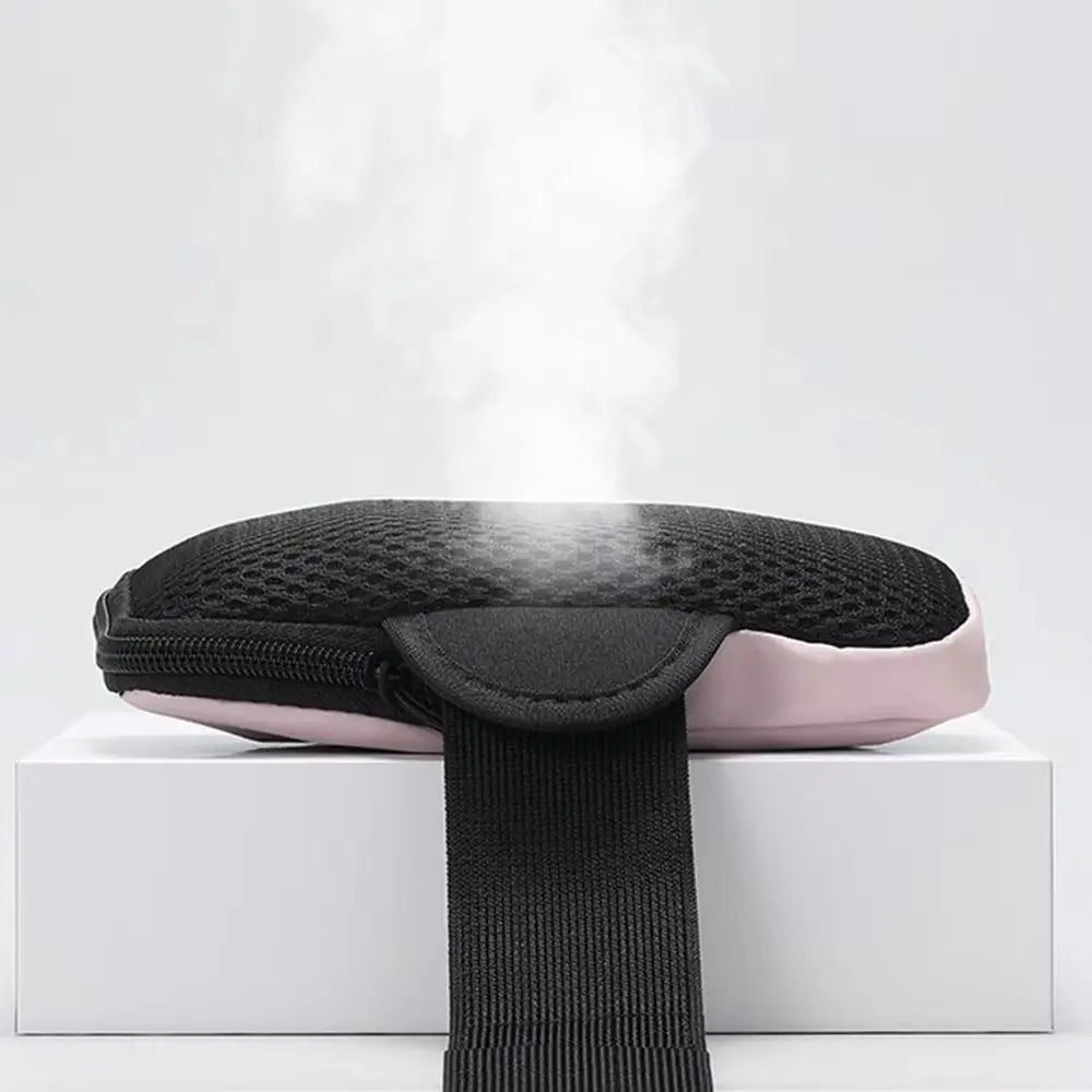 Running Tech Accessories: PU Mobile Phone Arm Bag, Waterproof, Large Capacity, Lightweight / Rungear