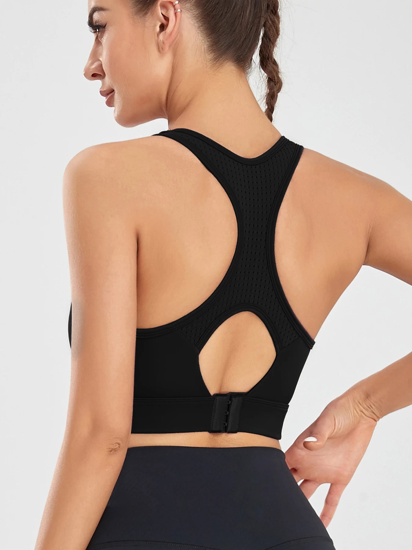 Women's Activewear Apparel: Breathable, High Strength, Shockproof Wireless Underwear Sports Bra / Rungear