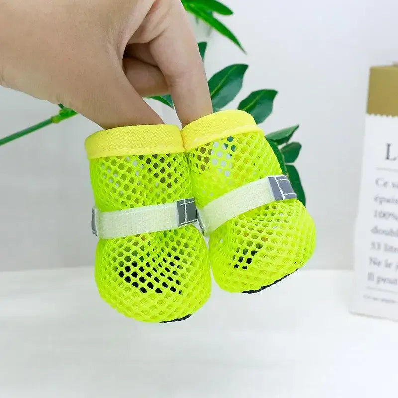 Dg Gear Accessories: 4Pc Summer Cooling, Breathable Mesh, Reflective, High Visibility Dog Boots With Soft Sole for Paw Protection / Rungear