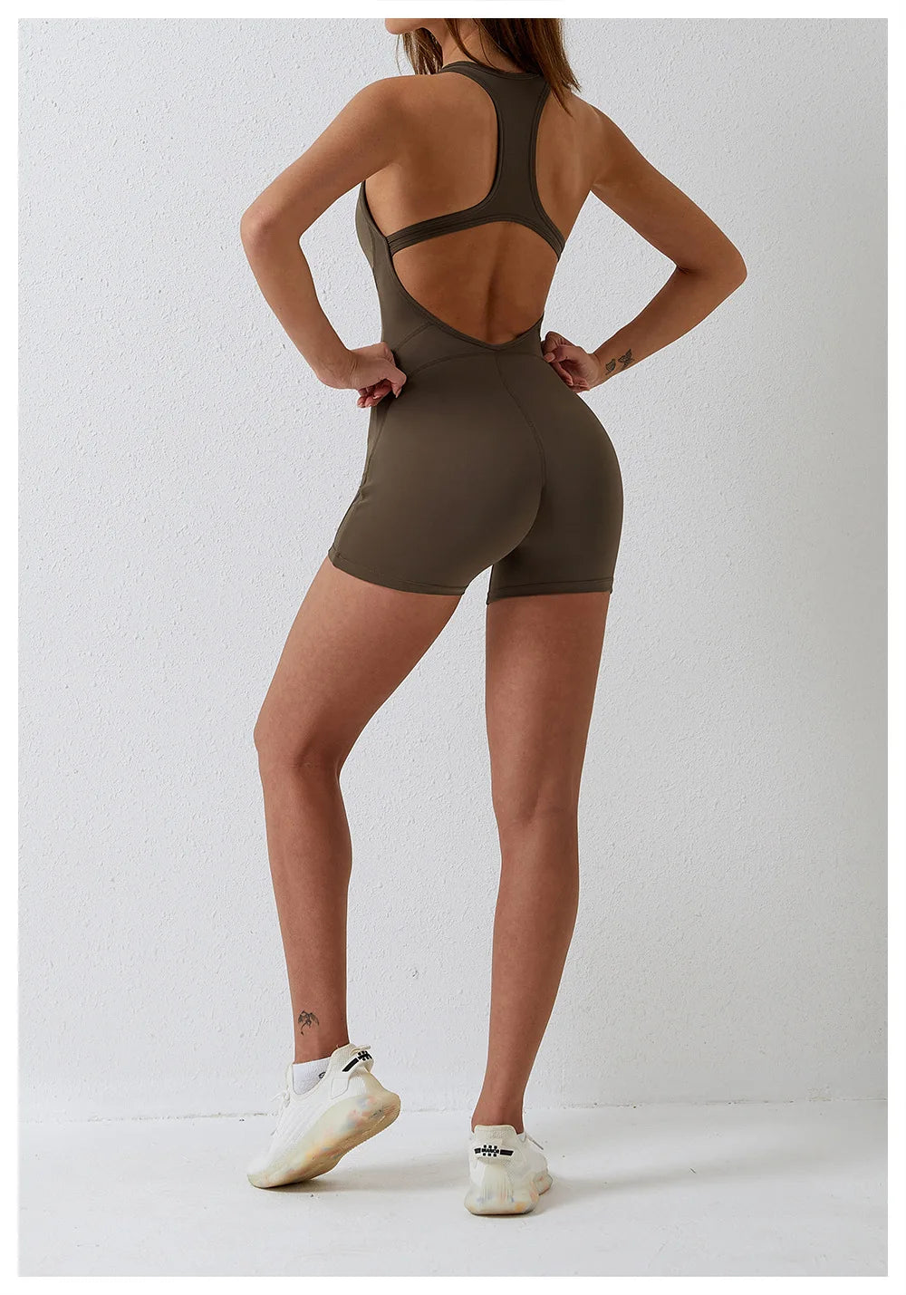 Women Activewear Apparel: Stretch Workout, Bodysuit Training Romper Gym Set / Rungear