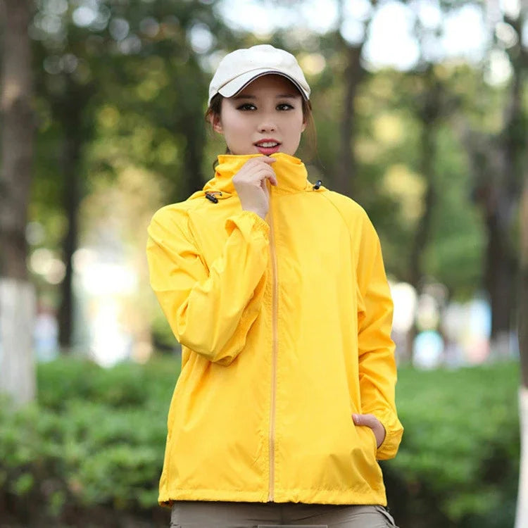 Running Apparel: Unisex, Waterproof, Lightweight, Quick-Dry, Hooded Thin Windbreaker / Rungear