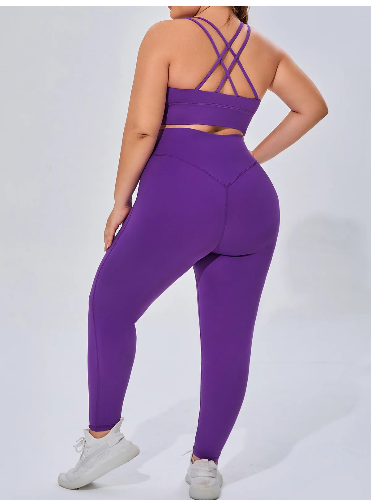 Plus Size Women's Running Apparel: Quick-Dry, Comfortable, High Stretch, Breathable Sports Bra And High Stretch Breathable Leggings / Rungear