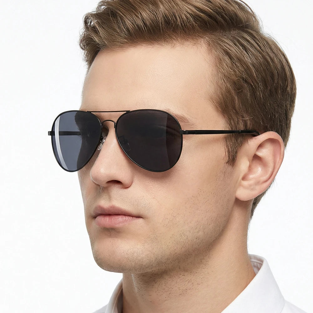 Men's Sunglasses Gear: Classic, Polarized Metal Black Aviation Sunglasses UV400 / Rungear